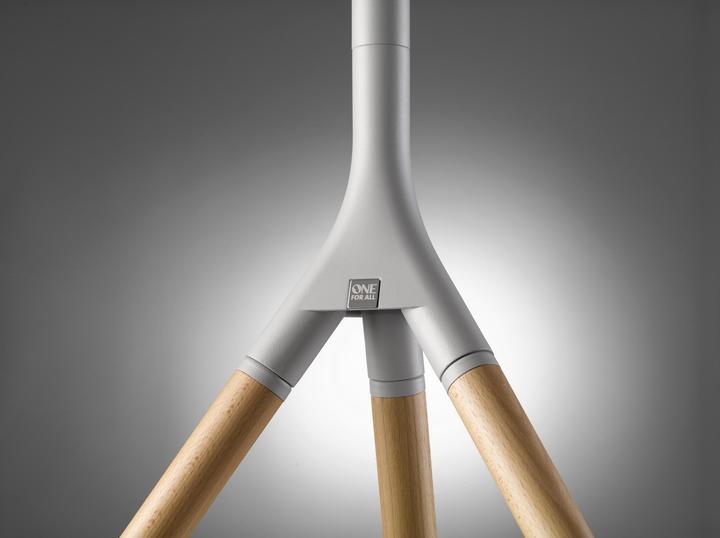Image du produit One for All Tripode WM7472 (30 kg, 23" - 65")