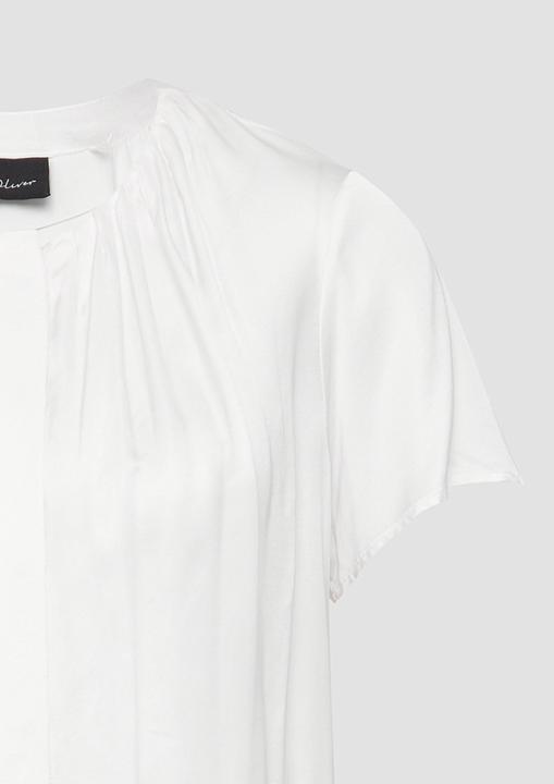 Produktbild S.Oliver Bluse Satinbluse aus Viskose mit verdeckter Knopfleiste (46)