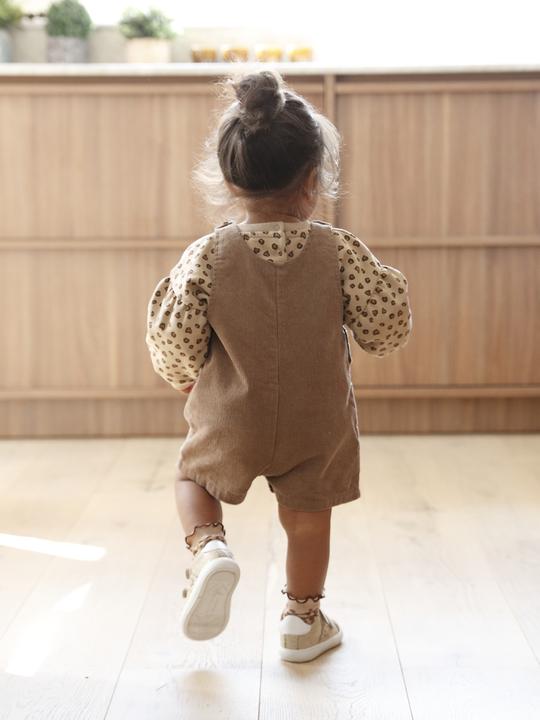Actual product image Vertbaudet Kurze Baby Latzhose aus Cord (68)