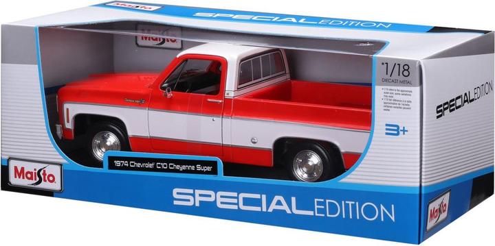 Actual product image Maisto Chevrolet Cheyenne Super C10 1974 1/18 rot