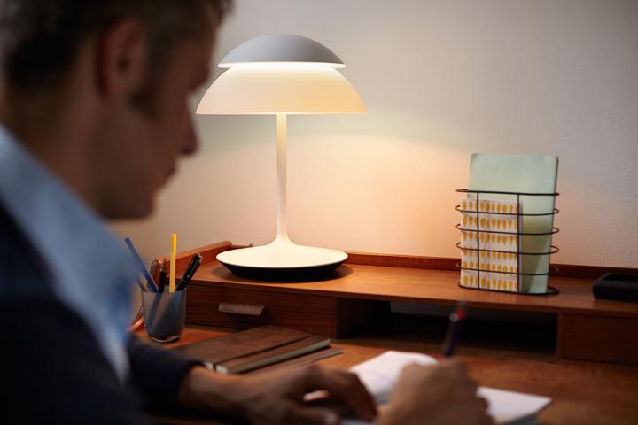 Produktbild Philips Hue Beyond Basis (600 lm)