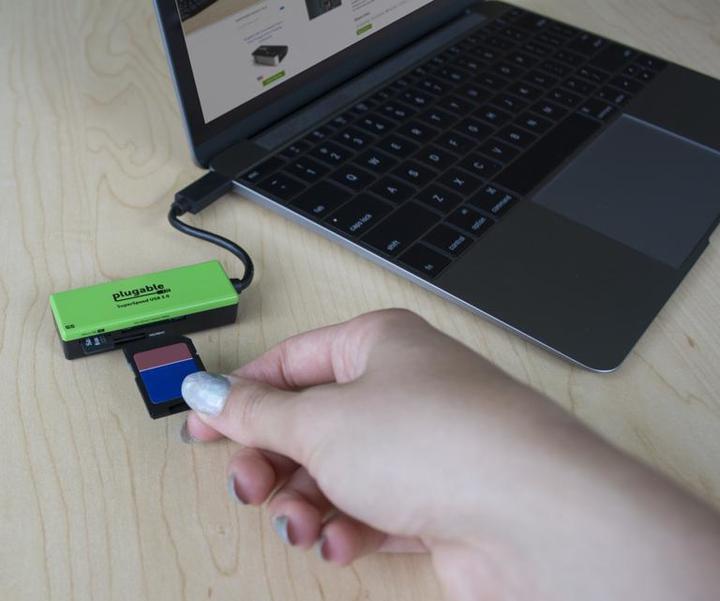 Produktbild Plugable USB C SD Card Reader (USB 3.2)