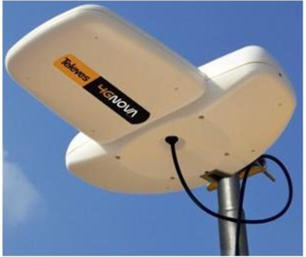 Actual product image Televes 4GNOVA - 7 dBi - 1.7 - 2.7 GHz - 50 Ohm - SMA - IP53 - 150 km/h (Parabolic antenna, LTE)