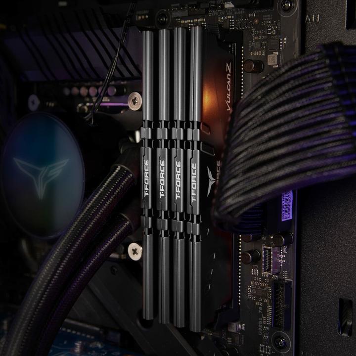 Produktbild Team Group VULCAN Z Speichermodul GB DDR4 (2 x 16GB, 3200 MHz, DDR4-RAM, DIMM)
