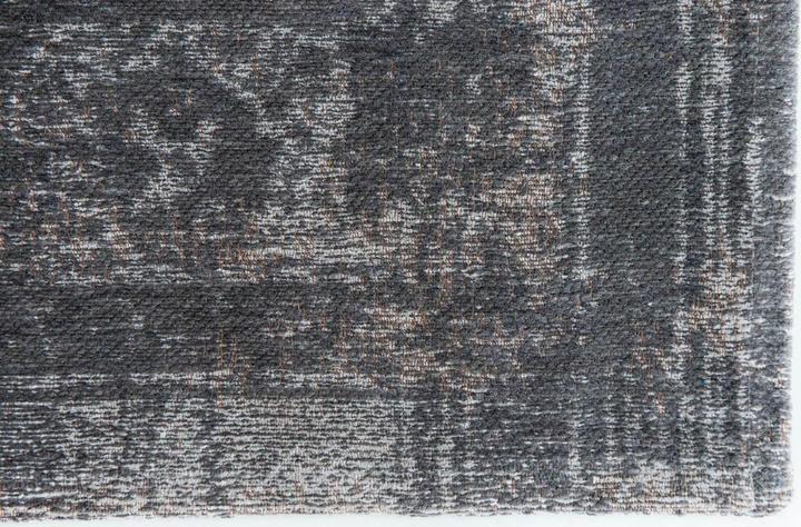 Actual product image Louis de Poortere Fading World Medaillon (240 x 340 cm)