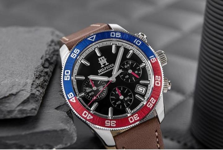 Productafbeelding Tommy Hilfiger TH85 Chronograph Herrenuhr 1792166 + BOX (Analoog horloge, Chronograaf, 41 mm)