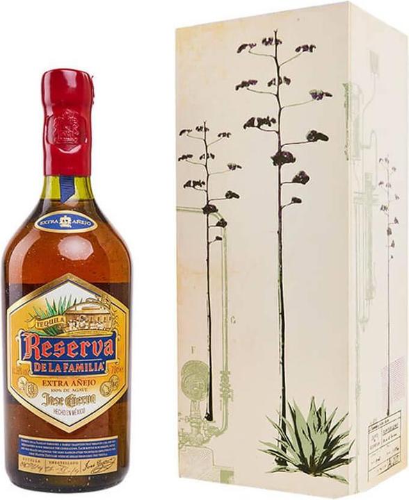 Produktbild Jose Cuervo Reserva de la Familia (1 x 70 cl)