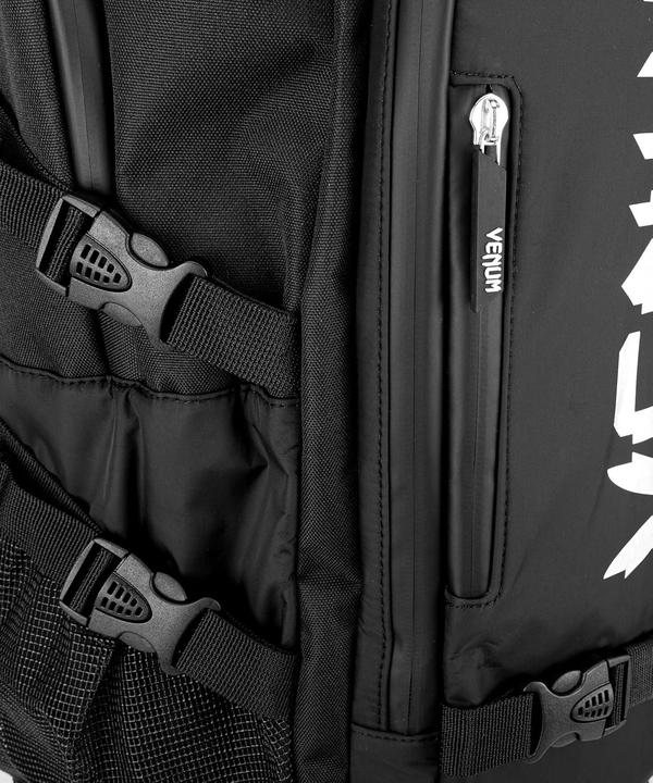 Produktbild Venum Challenger Xtrem Evo Backpack Black White (63 l)