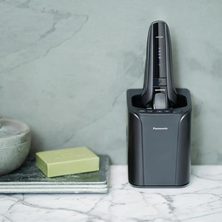 Actual product image Panasonic ES-LV9U