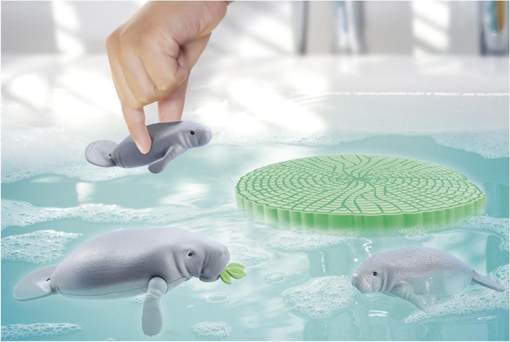 Actual product image Playmobil Boat trip to the manatees (71010, Playmobil Wiltopia)