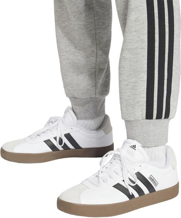 Mittelgrau, Weiss