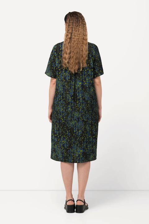 Image du produit Ulla Popken Robe midi à pois. Décolleté en V, manches courtes. Empiècement smocké. (46, 48)