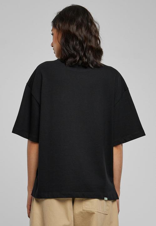 Actual product image Urban Classics Ladies Organic Heavy Slit Tee (S)