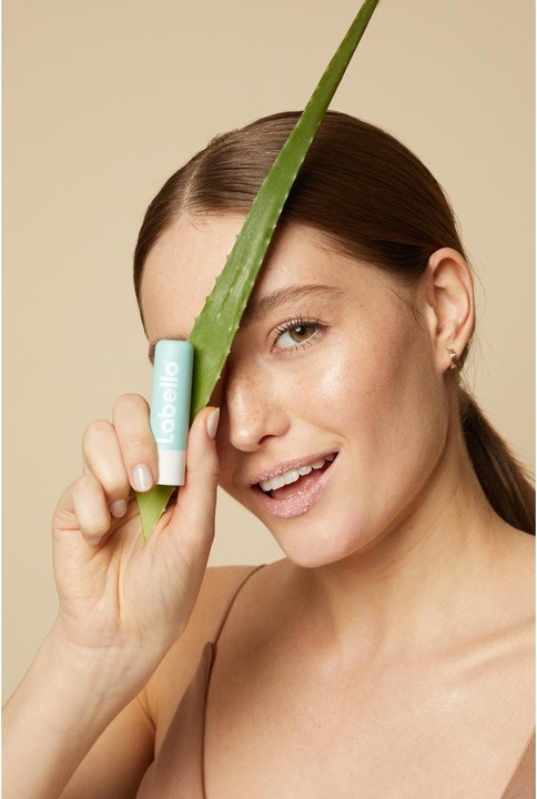 Produktbild Labello Caring Scrub Aloe Vera (Pflegestift, 5.50 ml)