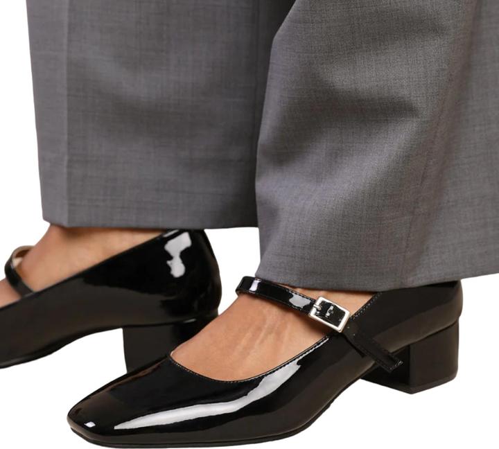 Actual product image Where's That From Womens/Ladies Oslo Single Strap Square Toe Low Block Heel Court Shoes (39)