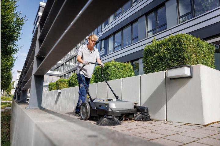 Produktbild Kärcher Professional KM 70/20 C 2SB