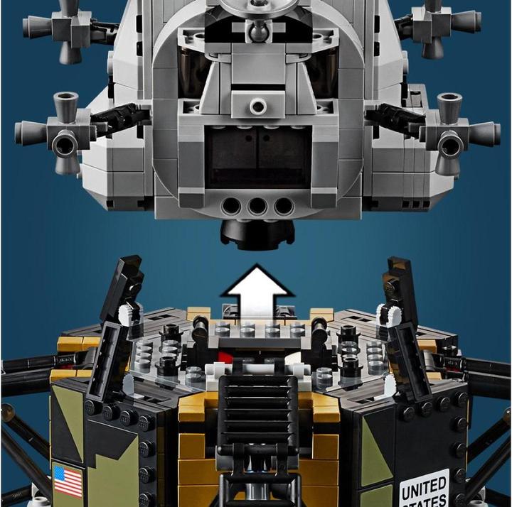 Actual product image LEGO lunar lander (10266, LEGO Creator Expert, LEGO Rare Sets)