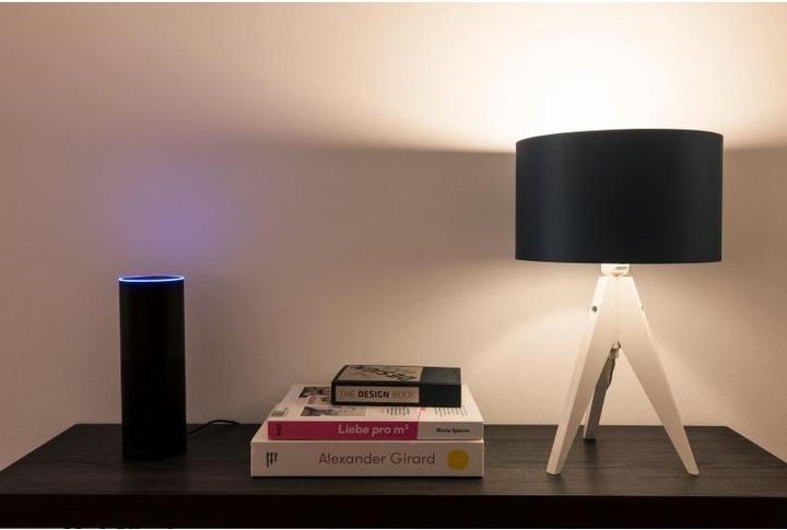 Produktbild Müller Licht E4 LED Warm bis Kalt Kerzenform (E14, 470 lm, 1 x)