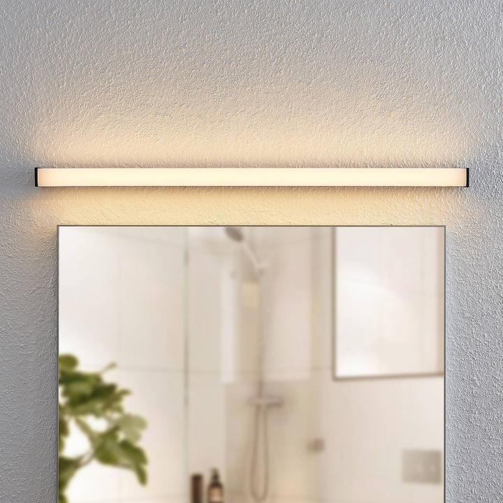 Actual product image Lindby Ulisan LED bathroom wall lamp, angular, 88.8 cm (1350 lm)