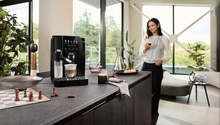 Produktbild De'Longhi Magnifica Start ECAM220.91.B Kaffeevollautomat mit LatteCrema-Milchsystem