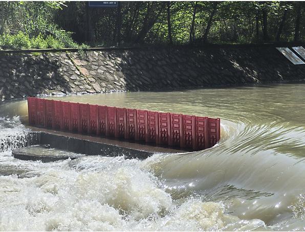 Actual product image kaiserkraft Flood barrier