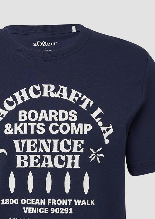 Produktbild S.Oliver T-Shirt Baumwoll-T-Shirt mit Crewneck und Artwork (XXL)