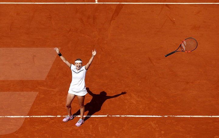 Produktbild Babolat Pure Strike Tour (2, 320 g)