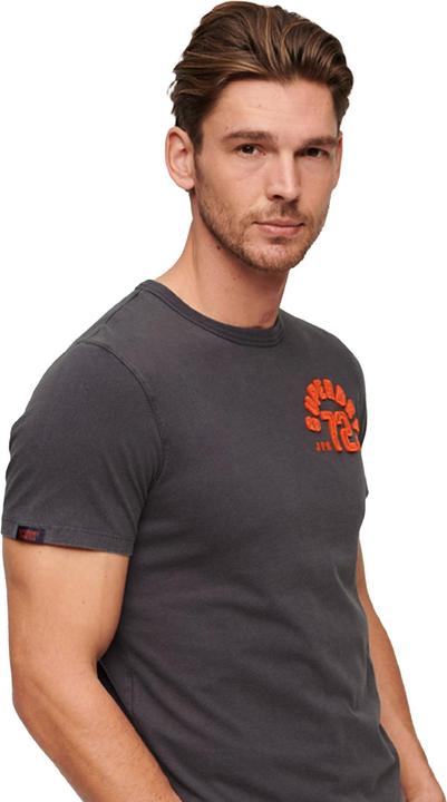 Immagine prodotto Superdry T-Shirt Casual Bequem sitzend Vintage Athletic Chest Short Sleeve T-Shirt (L)