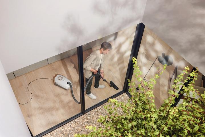 Produktbild Miele Guard L1 Parquet Briljantwit - Stofzuiger met zak (12560260)