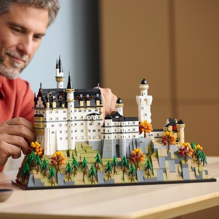 Immagine prodotto LEGO Architecture 21063 Neuschwanstein (21063, LEGO Architecture)