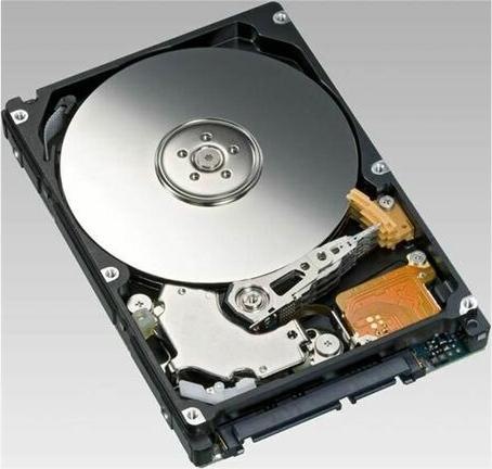 Produktbild CoreParts Festplatte - 750 GB - intern (0.75 TB, 2.5")