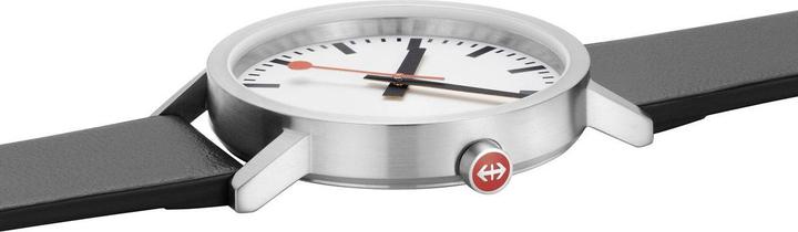 Actual product image Mondaine Classic - Pure Vegan (Analogue wristwatch, Swiss made, 40 mm)
