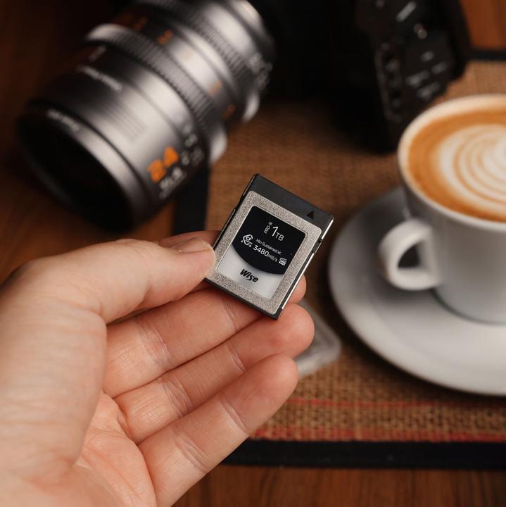 Productafbeelding Wise 1TB CFexpress 4.0 Type B PRO Mk III Memory Card (1000 GB, CFexpress type B)