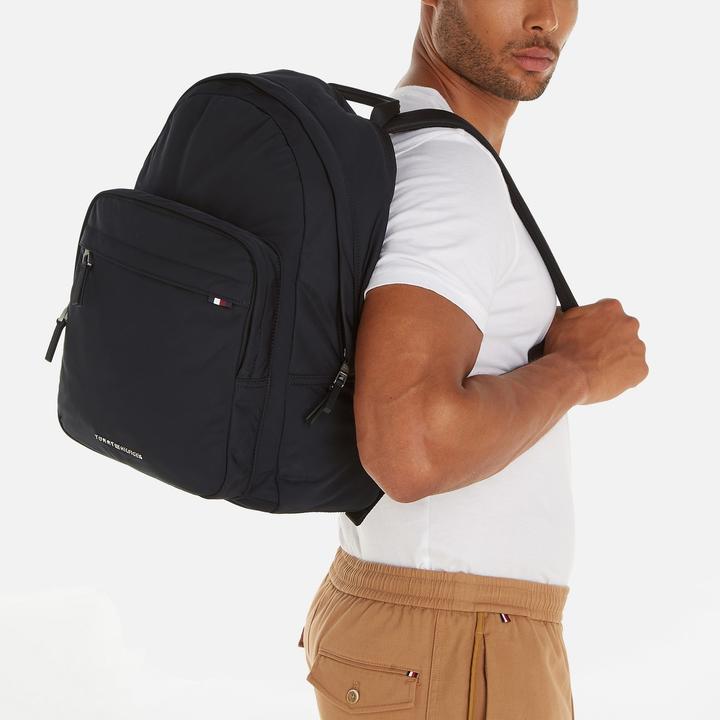 Image du produit Tommy Hilfiger Le sac à dos Signature