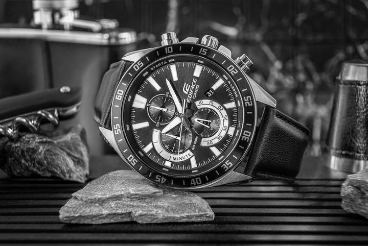 Produktbild Casio Edifice (Chronograph, 50 mm)