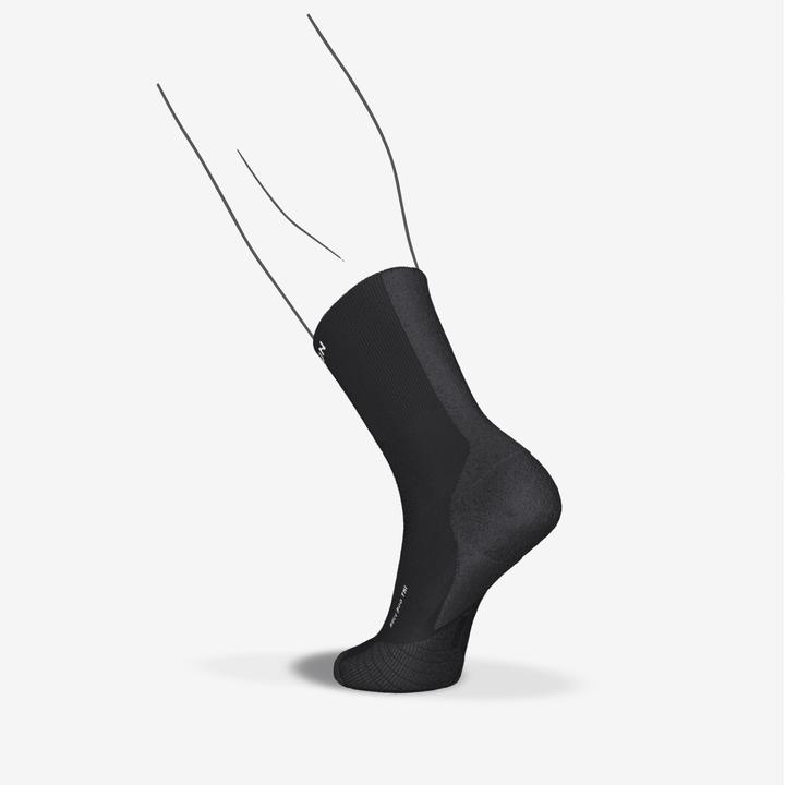 Image du produit Kiprun Chaussettes de running run900 fines mi-mollet noires (43 - 44)