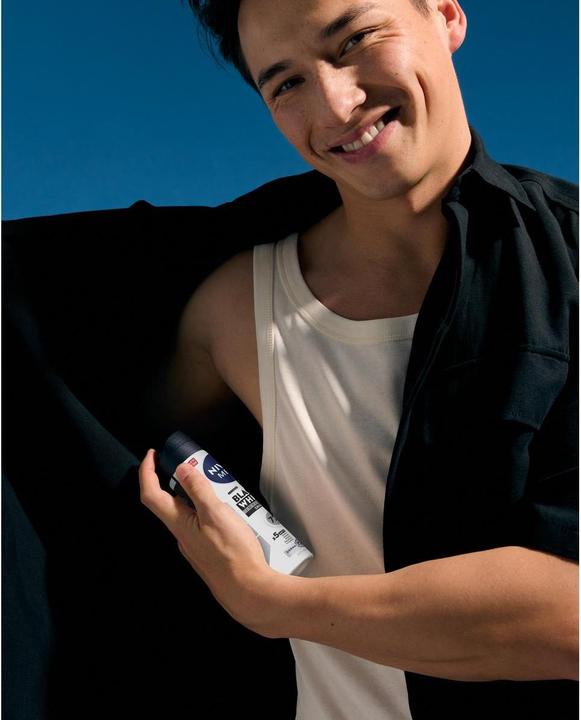 Produktbild NIVEA MEN Black & White Invisible Original Spray XXL (Spray, 250 ml)