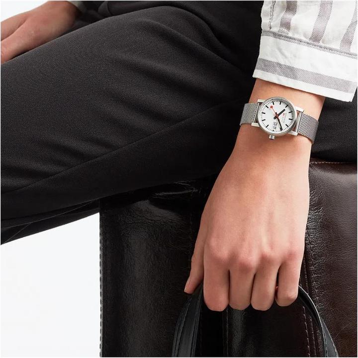 Produktbild Mondaine Evo2 (Analoguhr, Swiss Made, 30 mm)