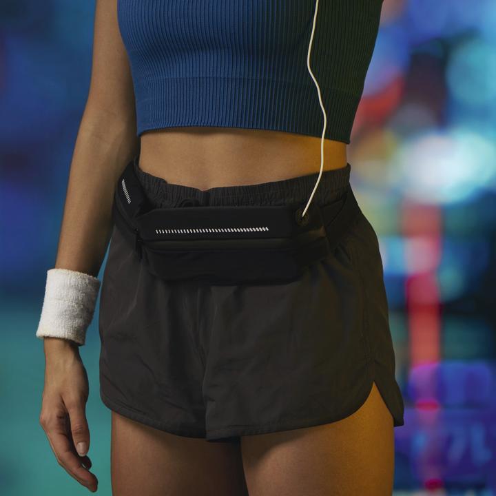 Actual product image Hama Finest Sports