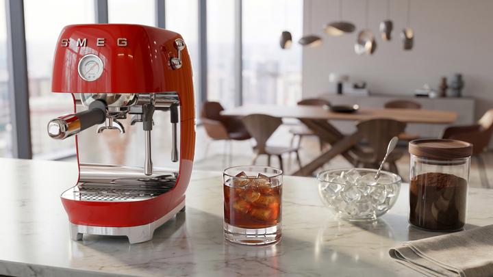 Immagine prodotto Smeg Macchina portafiltro compatta in stile anni '50