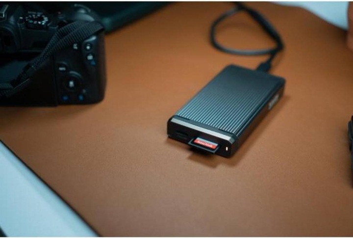 Productafbeelding SanDisk Extreme PLUS SDHC /s UHS-I (32 GB, SDHC, U3, UHS-I)
