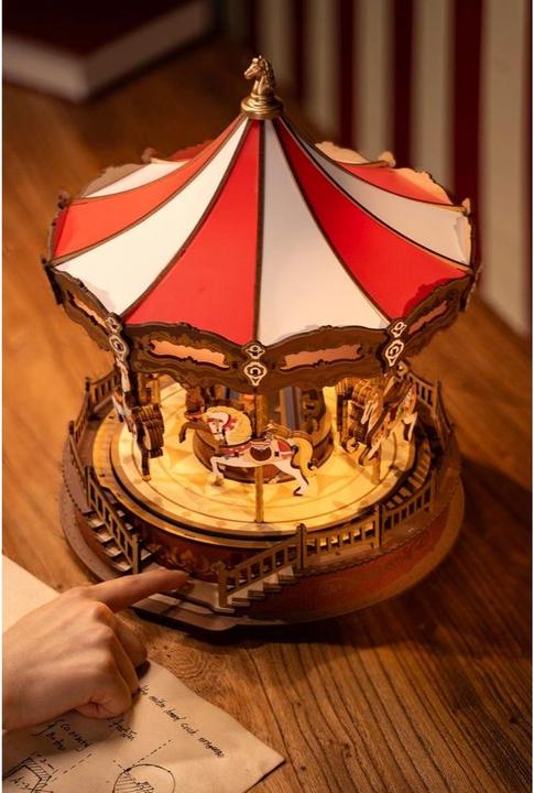Image du produit Robotime Rolife Κατασκευή DIY Ξύλινο Παζλ 3D Μουσικό Κουτί Classic Carousel 265 κομμάτια για 14+ ετώ