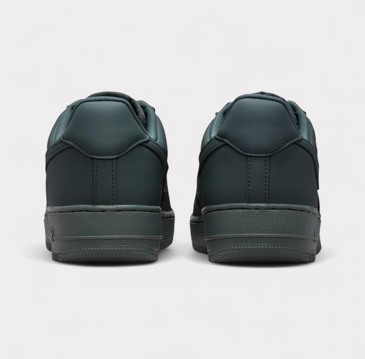 Produktbild Nike Air Force 1 Low PRM (40)