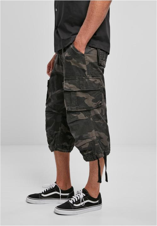 Actual product image Brandit Urban Legend Cargo 3/4 Shorts (XXL)