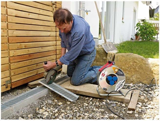 Immagine prodotto Brennenstuhl Garant S IP44 tamburo per cavi 40m H07RN-F 3G1.5 11983 (40 m, 1.50 mm².)