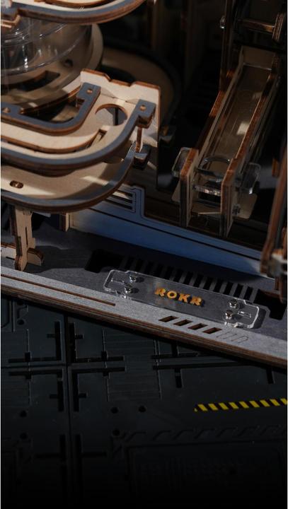 Actual product image Rokr Spaceport marble run