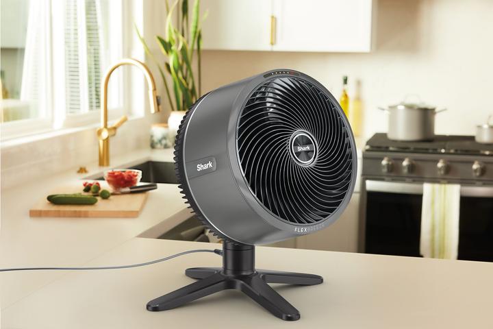 Actual product image Shark FA150CH FlexBreeze TableMate Ventilator