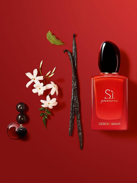 Actual product image Giorgio Armani Sì Passione Intense (Eau de parfum, 50 ml)