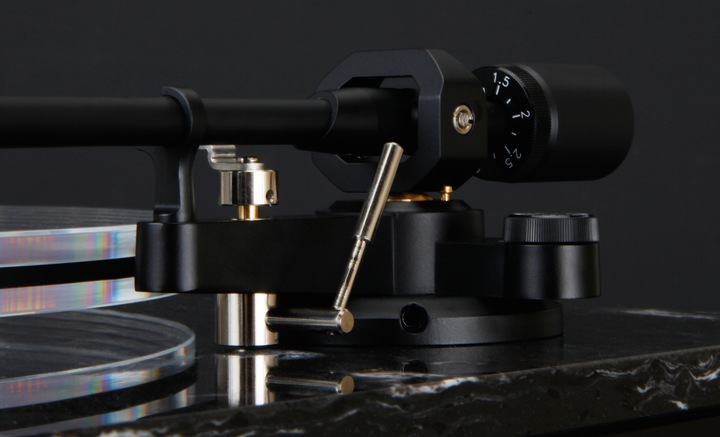 Actual product image TEAC Tn-550 (High end, Manual)