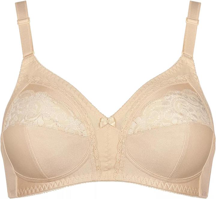 Actual product image Triumph Claudette 104 N X (Single pack, 80 C)